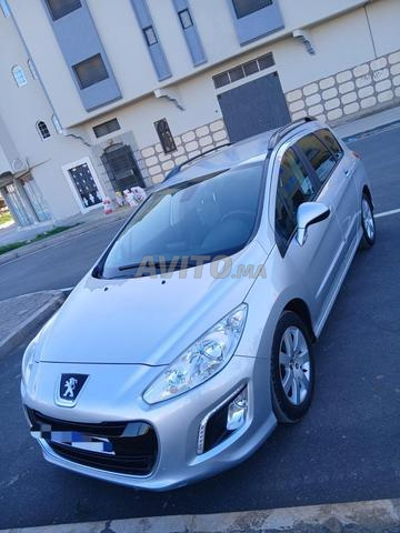 Peugeot modèle 2012 - 2