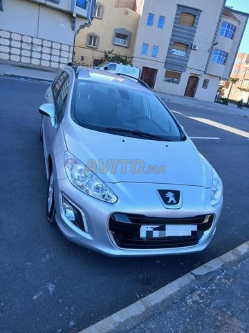 Peugeot modèle 2012