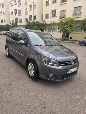 Volkswagen Touran Diesel Manuelle 2011 à Settat