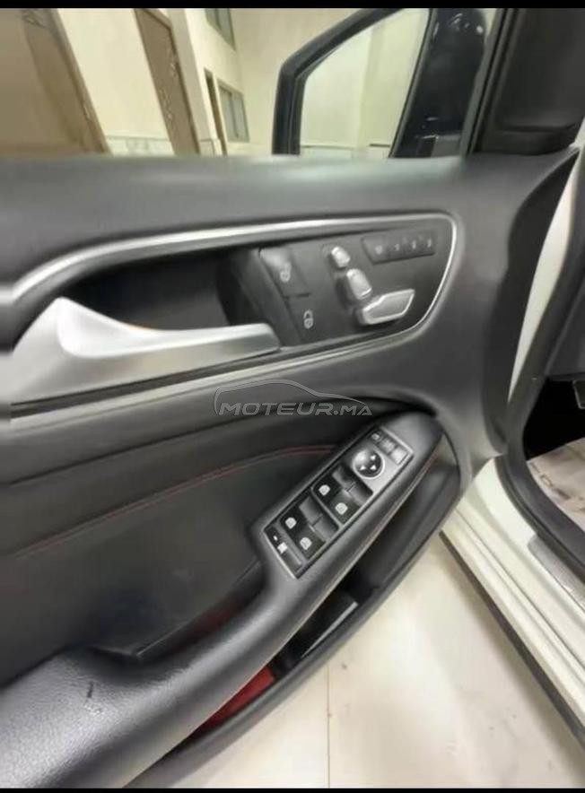 Mercedes B200
