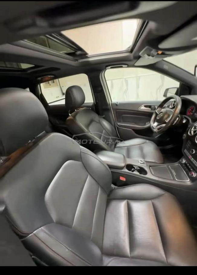 Mercedes B200