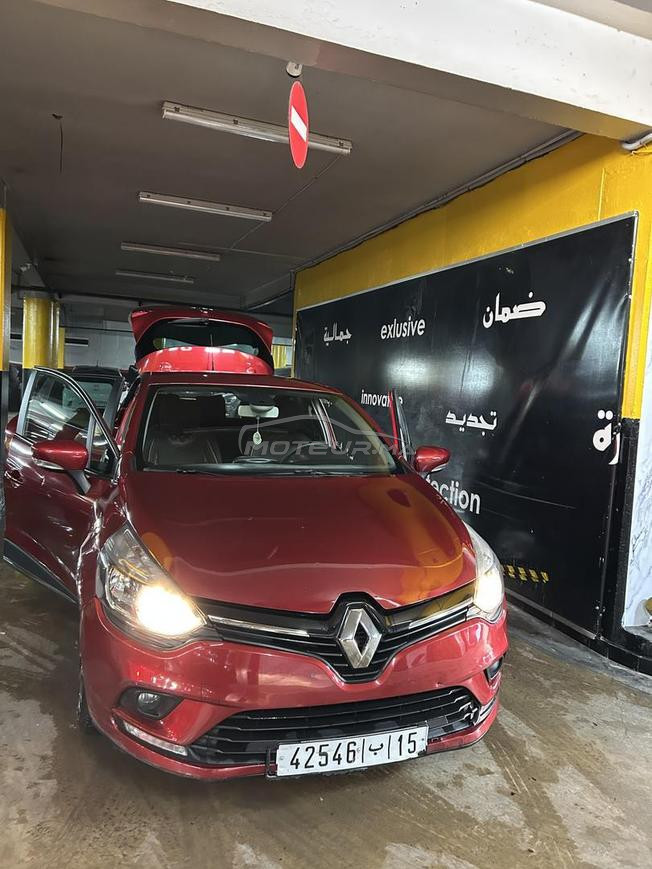 je mets ma Clio 4 modèle 23/09/2020 à vendre 