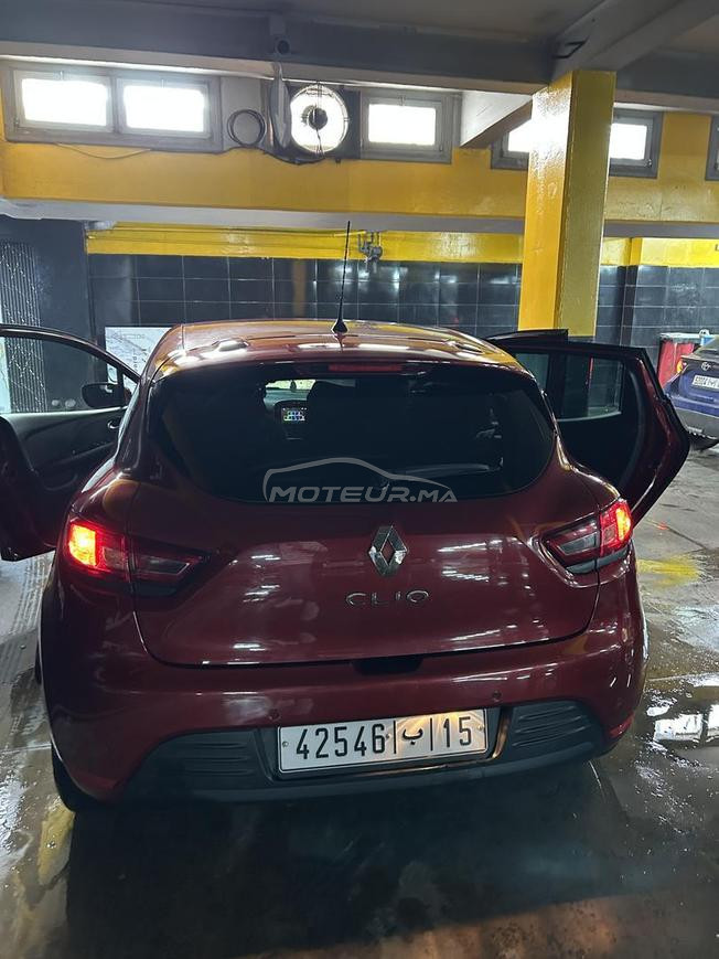 je mets ma Clio 4 modèle 23/09/2020 à vendre 