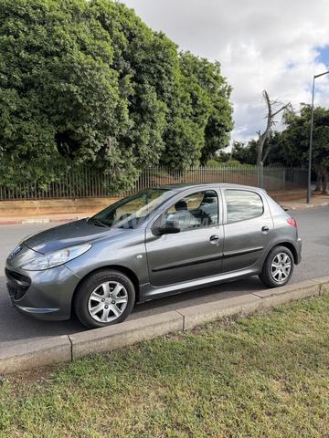 Peugeot 206 plus à ne pas rater