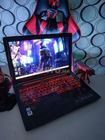 Acer i7 6ème Gén Ram 16 Disque 256 SSD 500