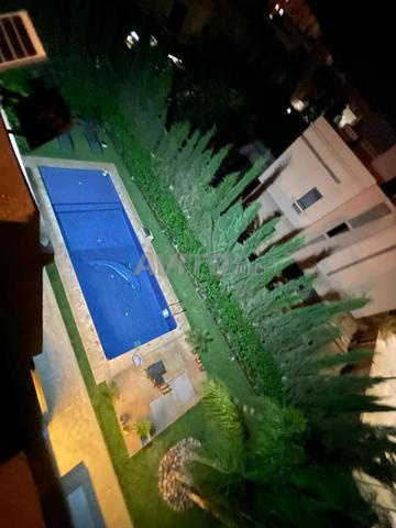 فيلا رائعة فارغة للإيجار طويل الأمد في زهور تاركا - 2