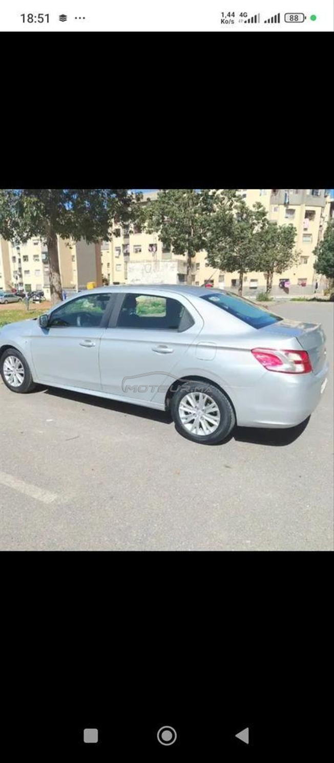 سيارة بيجو 301