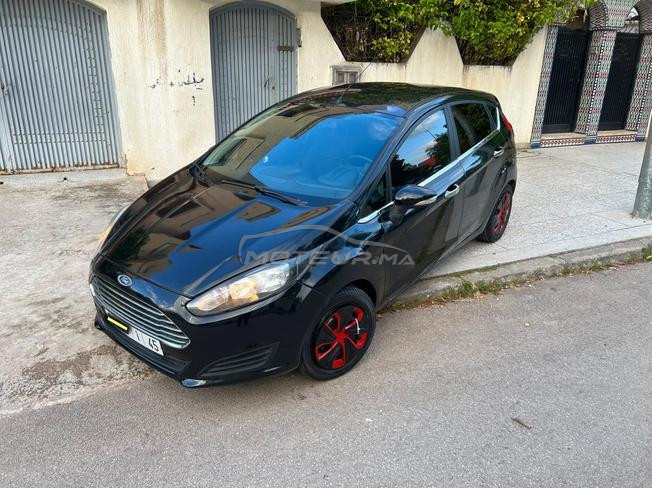 ford fiesta 2016 éssence 