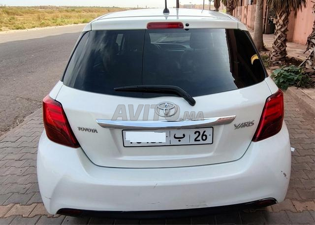 تويوتا ياريس بنزين - 2
