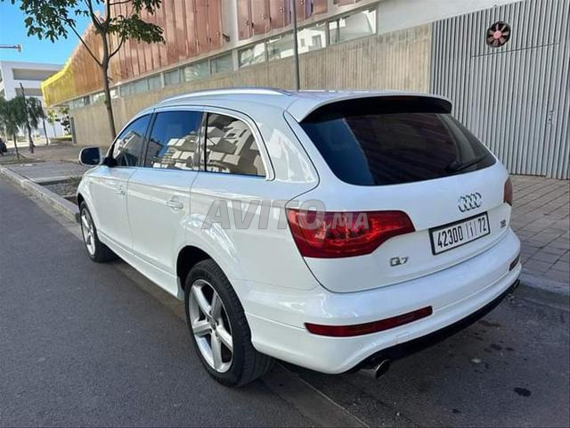 Audi Q5 2 litres essence automatique