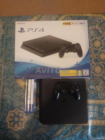 بلاي ستيشن 4 سليم 500 جيجا بـ 2500 درهم وألعاب بـ 500 درهم