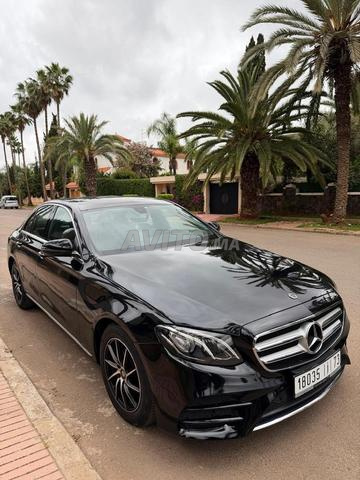 سيارة مرسيدس بحالة ممتازة للبيع