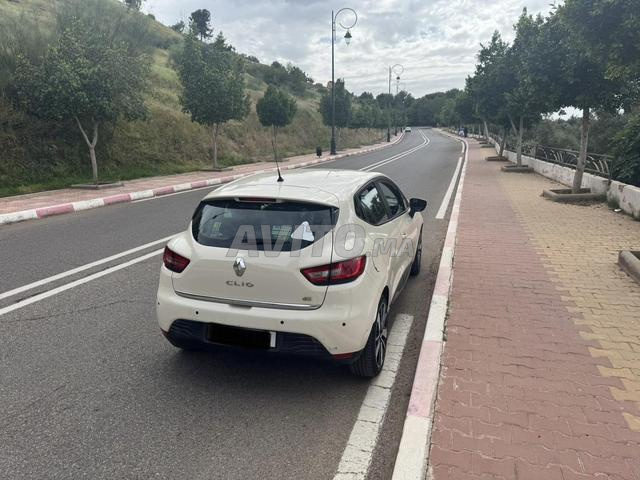 Renault Clio 4 Diesel Manuelle 2016 à Casablanca