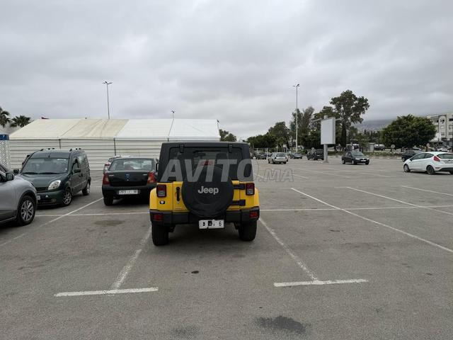 Voiture authentique pour fans - 2