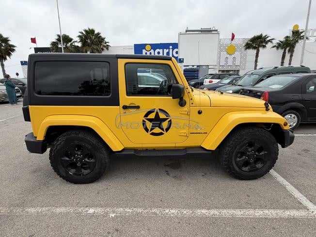 Voiture authentique pour fans