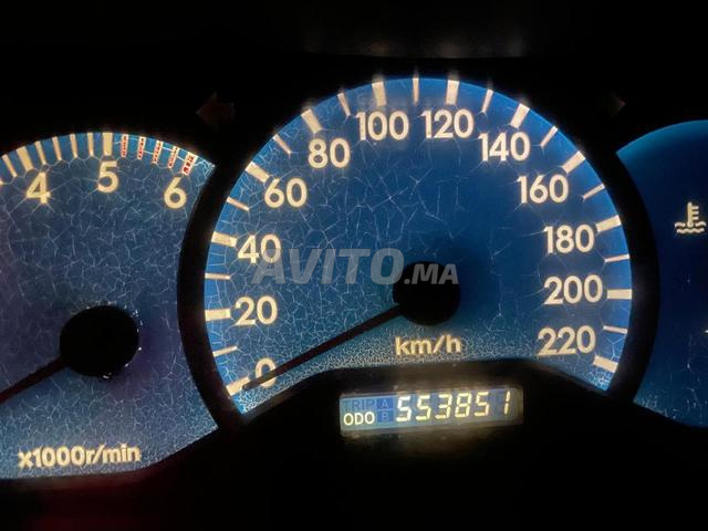 تويوتا كورولا ديزل يدوية 2003 في تزنيت - 2