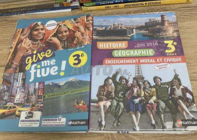 كتب وكتيبات للبيع