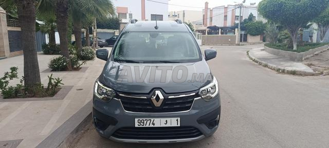 RENAULT EXPRESS 12/2023 PREMIÈRE MAIN