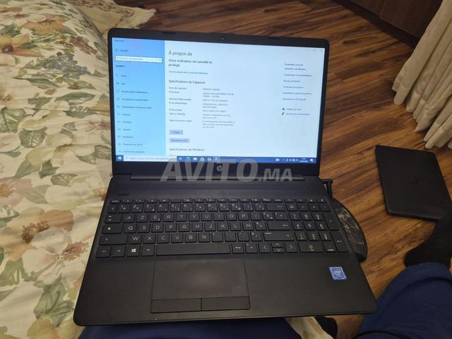 حاسوب محمول شبه جديد 8 جيجا رام SDRAM