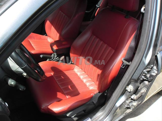 Alfa Romeo 147 essence 2012 - 2