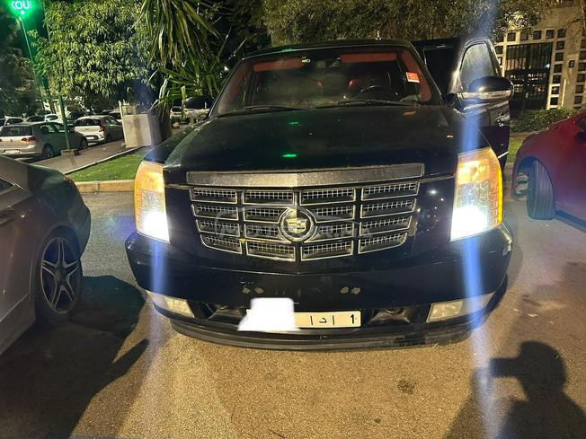 cadillac escalade 2010