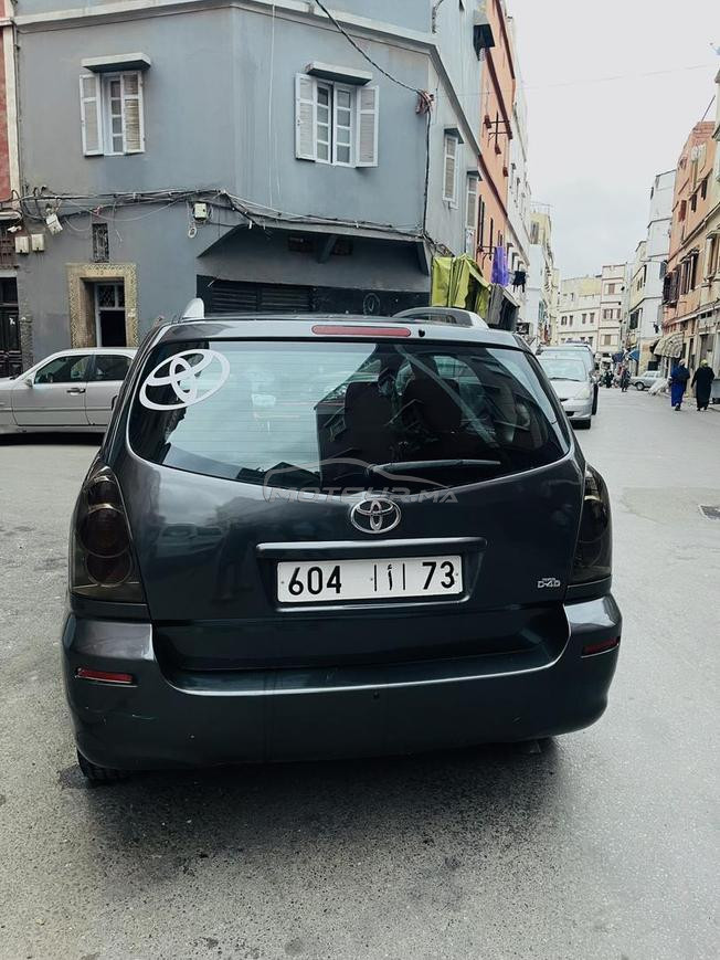 toyota verso 2005