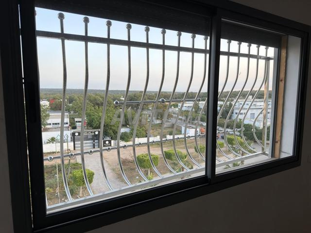 مطبخ مجهز للبيع, زجاج دوش ,inox ,مكتبة - 2