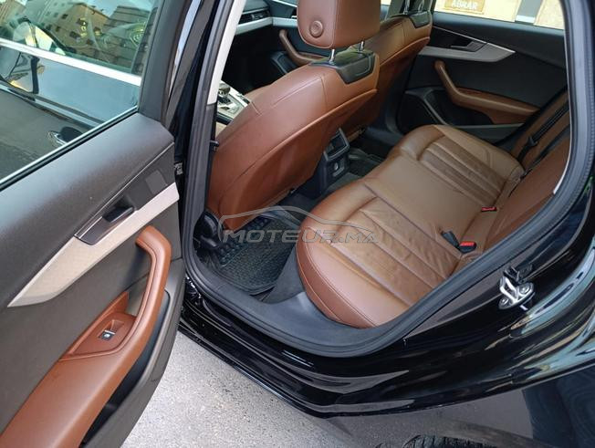 سيارة.  audi  A4     
