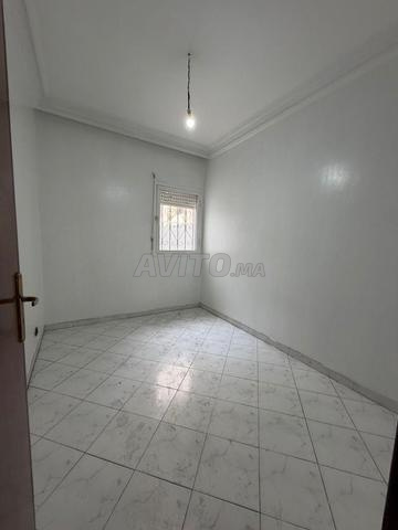 شقة للإيجار 100 متر مربع بالدار البيضاء - 2