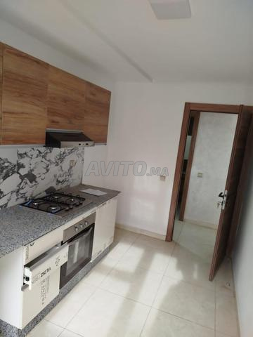 Appartement à louer 97 m² à Temara