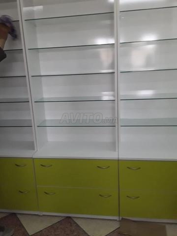 Présentoir en bois MDF - 2