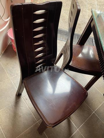 طاولة طعام مع 4 كراسي - 2