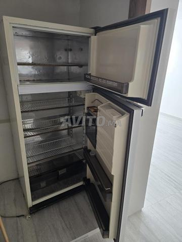 Réfrigérateur deux portes en bon état - 2