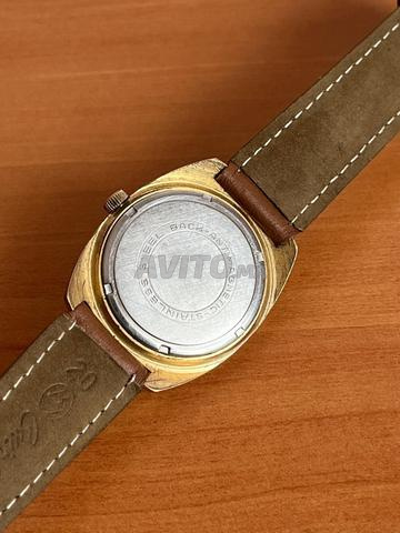 ساعة ميكانيكية من ماركة ألبيون - 2