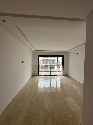 Appartement neuf vide à louer – Sidi Maarouf