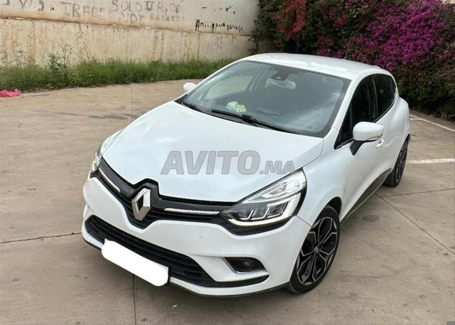 CLIO 4 INTENSE