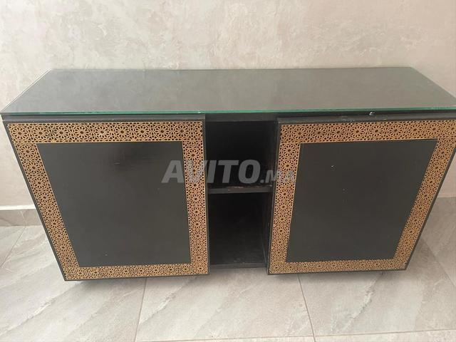 أثاث تلفزيون بحالة جيدة - 2