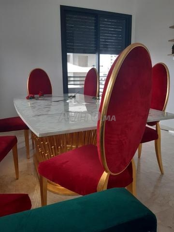 Table pour salle à manger