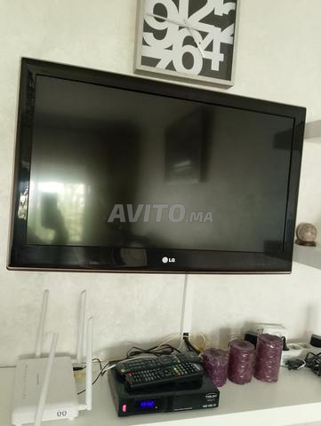 Télévision 32 pouces LG - 2