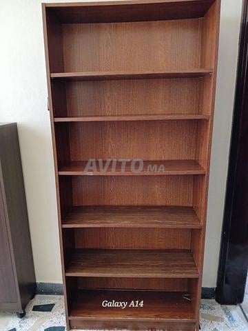 Meuble étagère bon état.