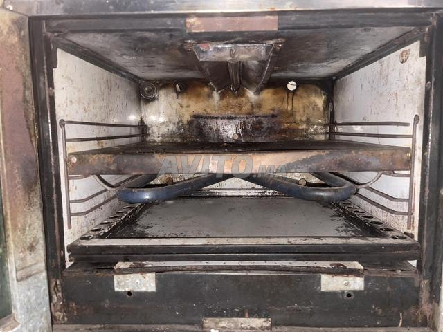 Four à vendre - 2