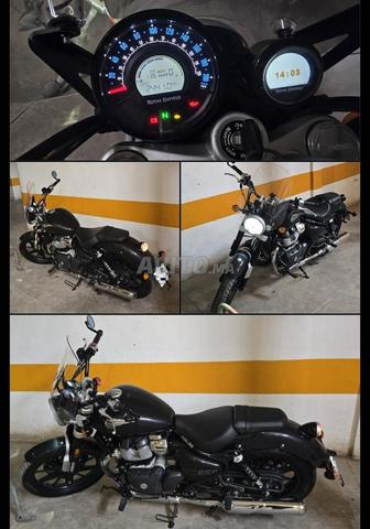 Royal Enfield Super Meteor 650 - 2