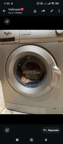 ثلاجة وآلة غسيل للبيع مع خزانة - 2