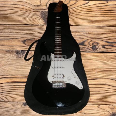 Guitare électrique Yamaha EG112C - 2