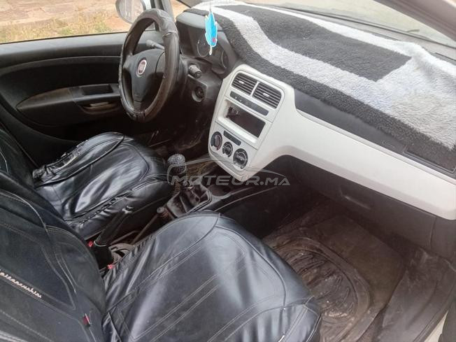 Fiat Punto Diesel Manuelle 2015 à Oulad Frej