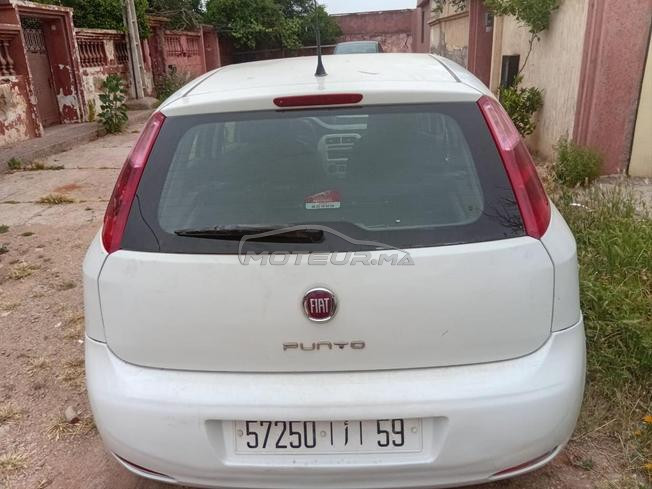 Fiat Punto Diesel Manuelle 2015 à Oulad Frej