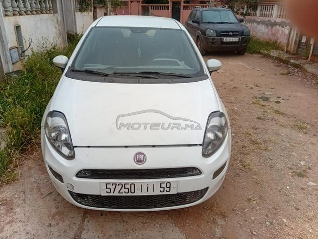 Fiat Punto Diesel Manuelle 2015 à Oulad Frej