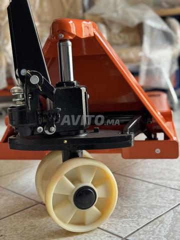 TRANSPALETTE MANUEL 3T 2.5T - 2