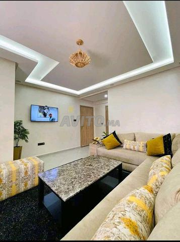 شقة مجهزة بالكامل للكراء اليومي دقائق من المحطة