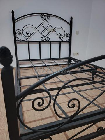 Lit en fer forgé avec matelas - 2